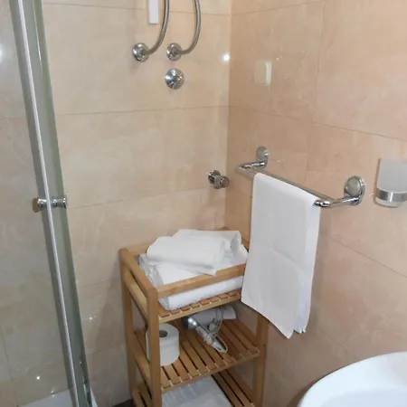 Nyaraló Ines 1 Póla