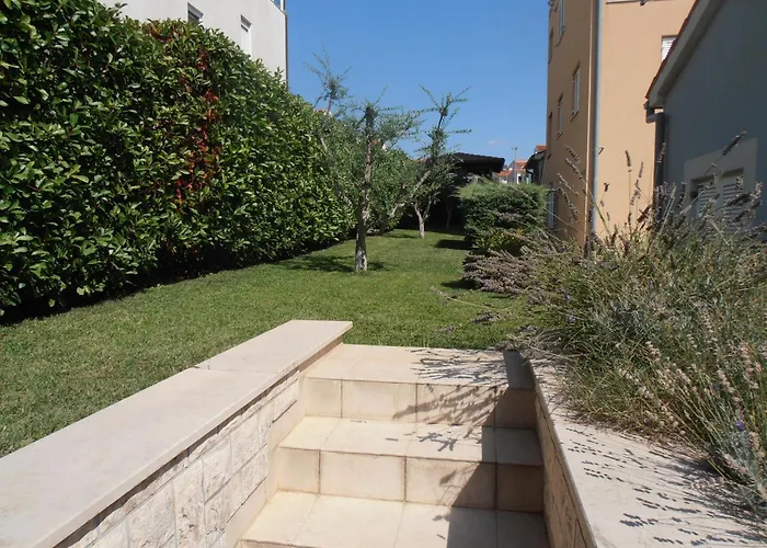 Ines 1 Holiday home Pula